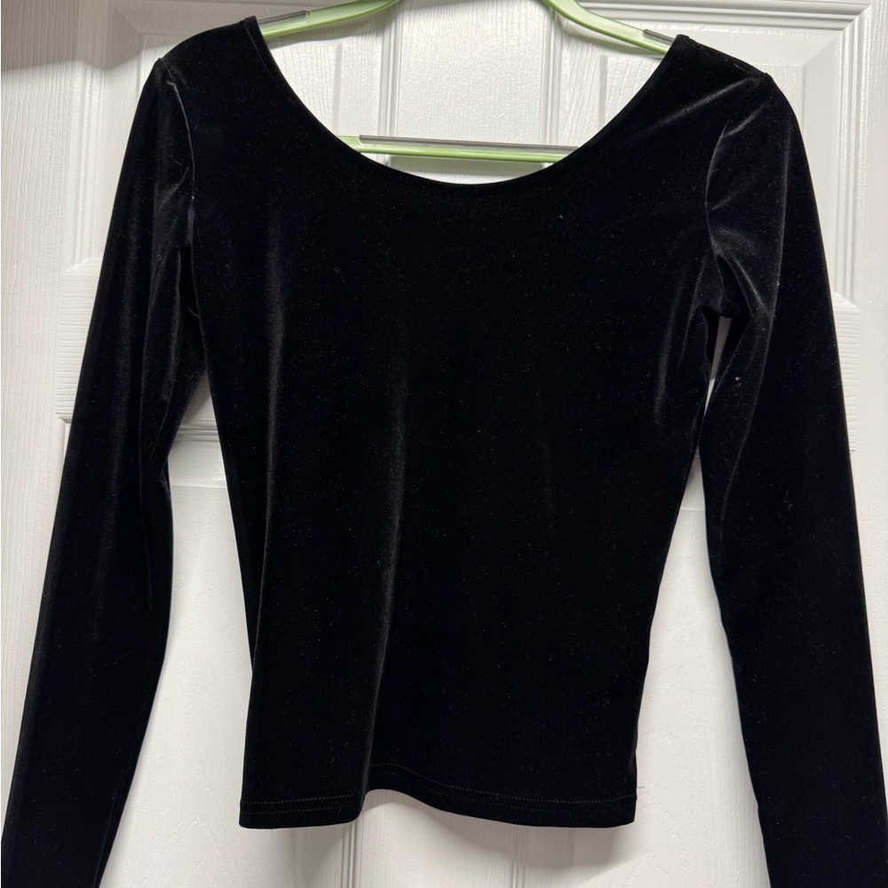 Women’s Black Velvet Long-Sleeve Open-Back Top, Size: S